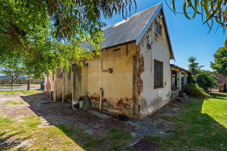 4 Bedroom Property for Sale in Rugby Western Cape
